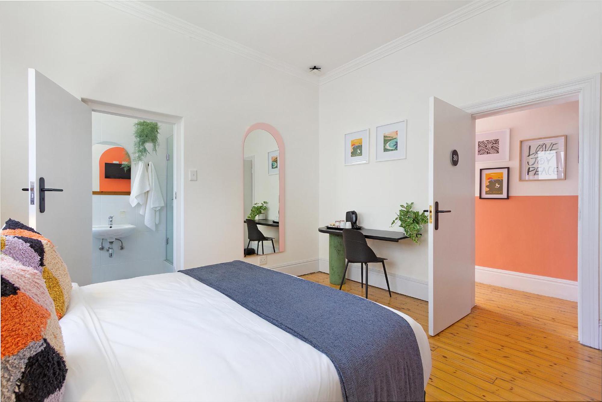 Neighbourgood Hill Hotel Cape Town Room photo