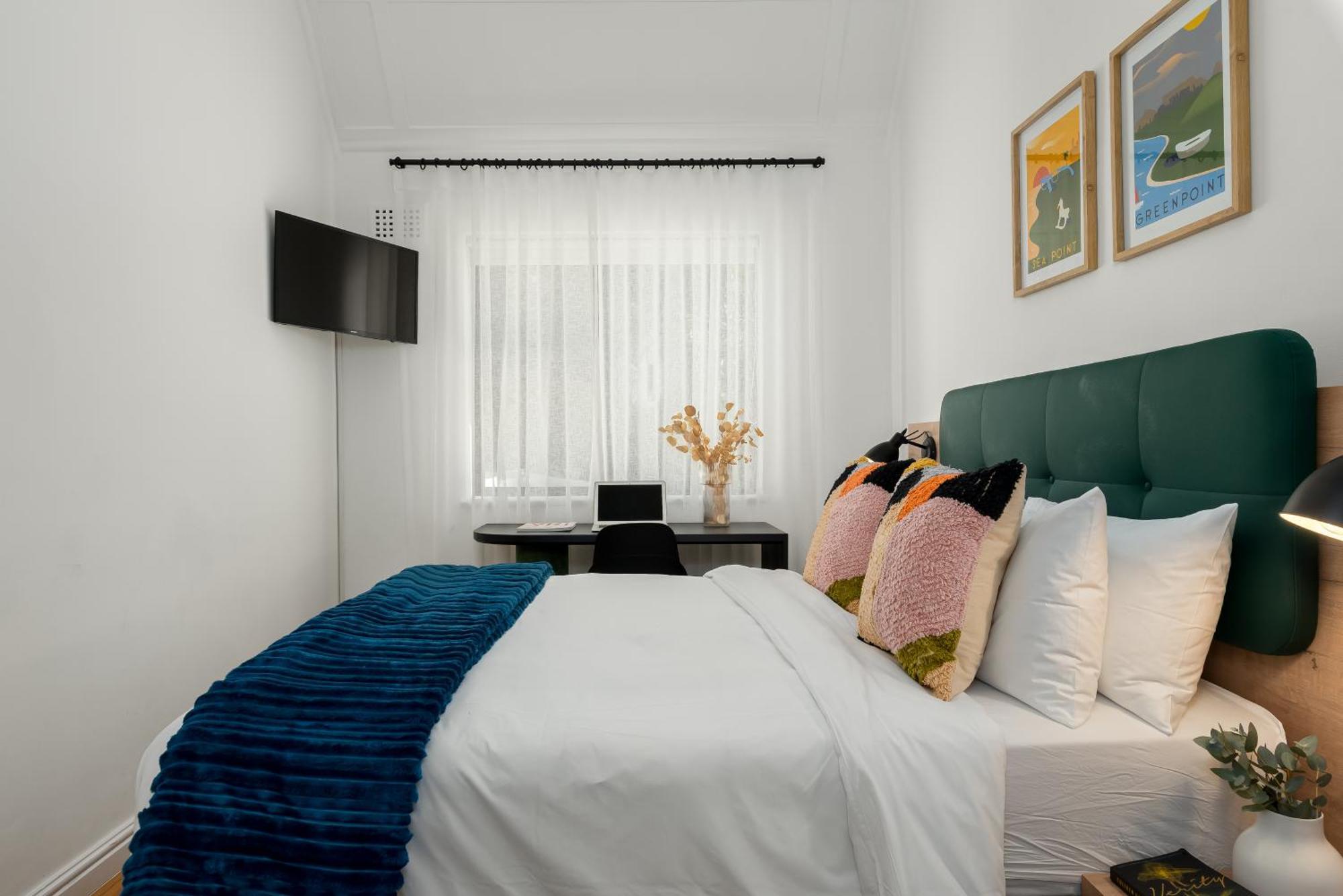 Neighbourgood Hill Hotel Cape Town Room photo
